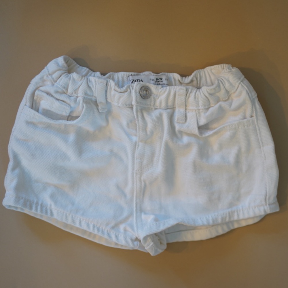 Zara white jeans shorts size 9-12m